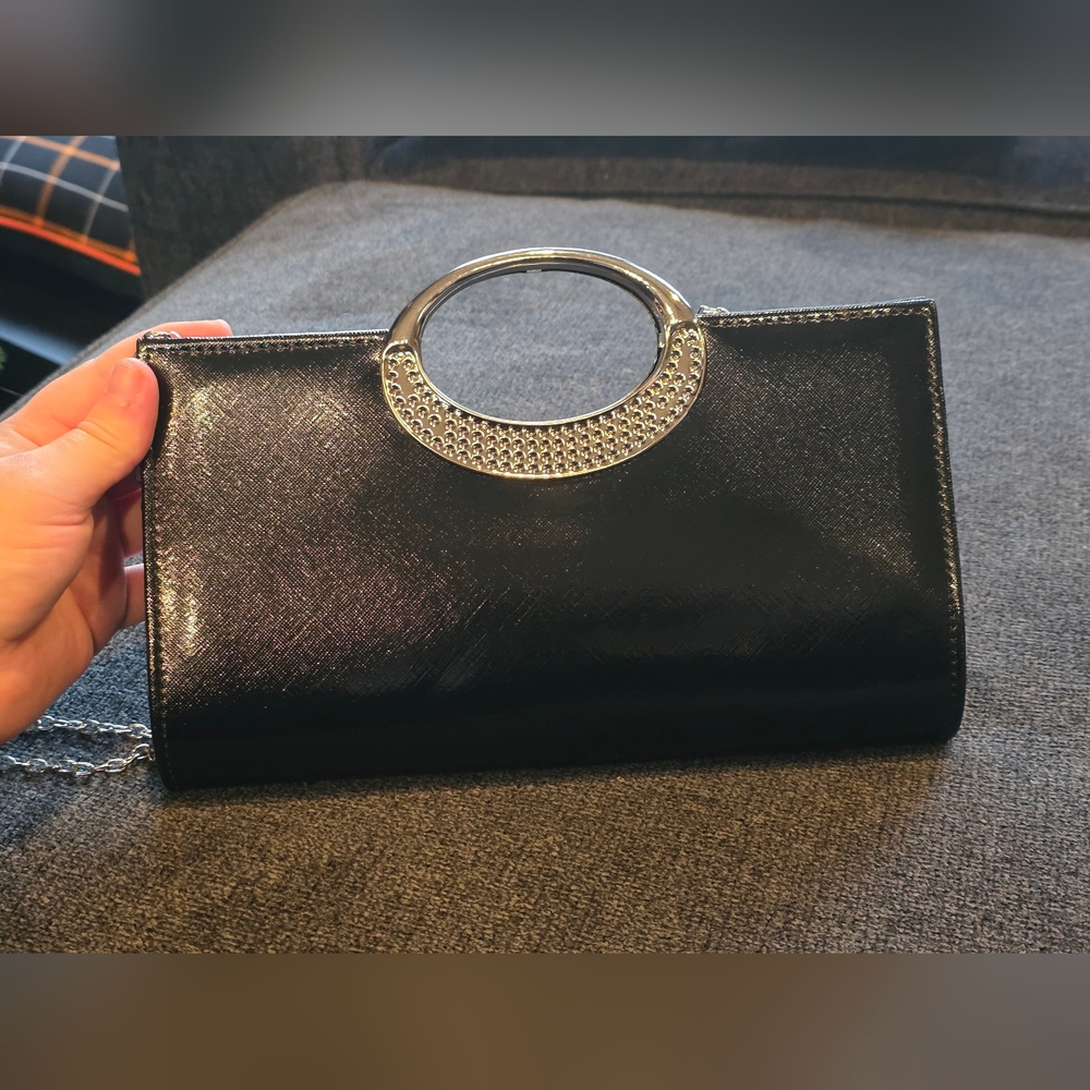 Crossbody Bag With Magnetic Closure - Picture 3 of 5